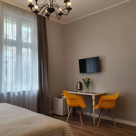 Pokoje przy molo - Królowej Jadwigi 6 Apartament *
