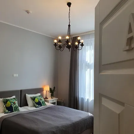 Pokoje przy molo - Królowej Jadwigi 6 Apartament