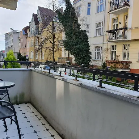 Apartment Pokoje Przy Molo - Krolowej Jadwigi 6 *